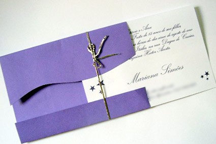 Convite  para aniversário ou casamento com cores variadas