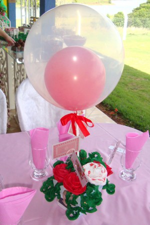 Enfeite de mesa Tema Alice no Pais das Maravilhas 