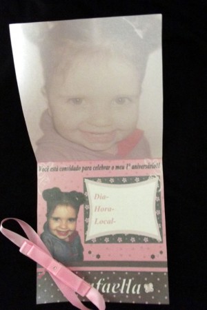 Convite Marrom com Rosa.